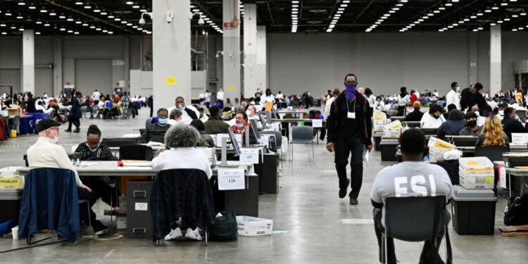 Les élections américaines de mi-mandat tardent à trouver vainqueur