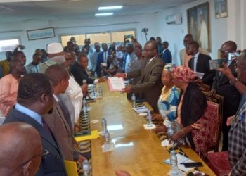 Vous avez bien dit « dialogue inclusif » ?