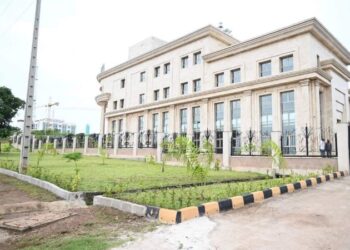 Trois nouveaux ambassadeurs nommés par le colonel Doumbouya