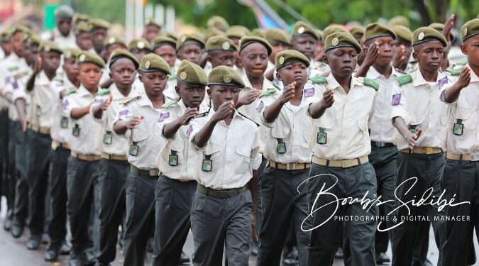 Le colonel Doumbouya crée le Prytanée militaire de Guinée