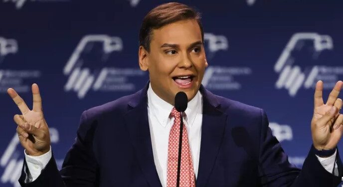 George Santos, le républicain élu député à l&rsquo;aide d&rsquo;un CV falsifié