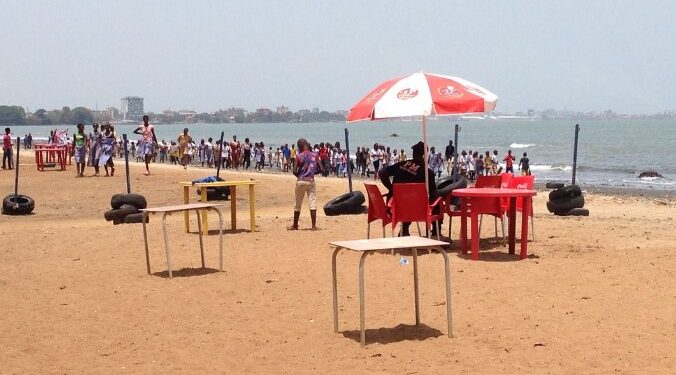 Le gouvernorat interdit les concerts de plages à Conakry durant les fêtes de fin d&rsquo;année
