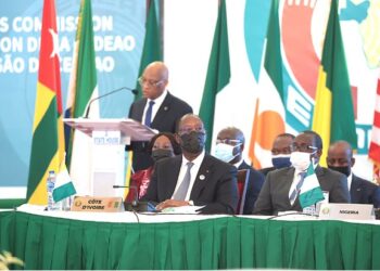 La CEDEAO décide de créer une force régionale face au jihadisme et aux coups d&rsquo;Etat