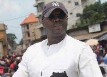 Pluie d&rsquo;hommages pour le journaliste et homme politique, Ahmed Kourouma