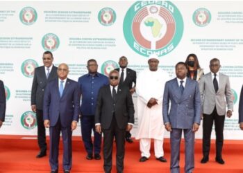 La CEDEAO dit niet à la demande de levée des sanctions contre la Guinée, le Mali et le Burkina (communiqué final)