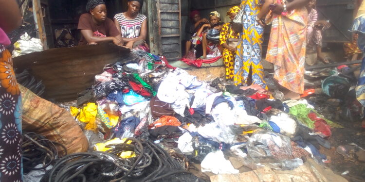 Un incendie consume plusieurs boutiques au marché d&rsquo;Enta