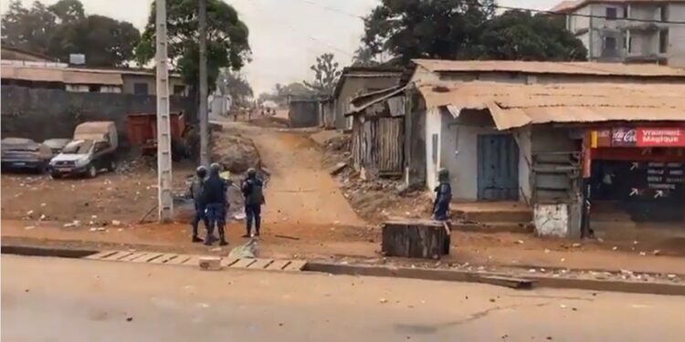 De violents heurts enregistrés au cours de la manif du FNDC ce jeudi