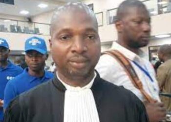 Au tribunal criminel du 28 septembre 2009, un avocat demande d&rsquo;exhumer des corps ensevelis dans les « fosses communes »