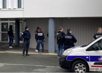 Poitiers (France) : un jeune homme abattu dans un parking souterrain de Saint-Éloi, rumeurs sur ses origines guinéennes