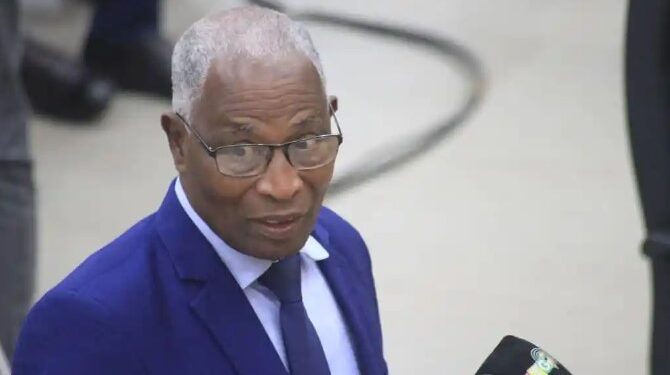 PROCES 28 SEPT – Gênés par les réponses de Bah Oury, les avocats de Dadis tentent de sauver les meubles…