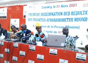 La confiance des Guinéens en Mamadi Doumbouya est de moins de 50% (sondage Afrobaromètre)