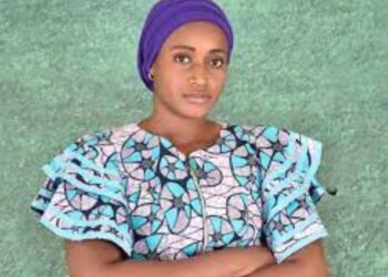 « Le CNRD emprisonne la démocratie et l&rsquo;Etat de droit dans notre pays » (Mme Sylla, épouse de Foniké Mengué)