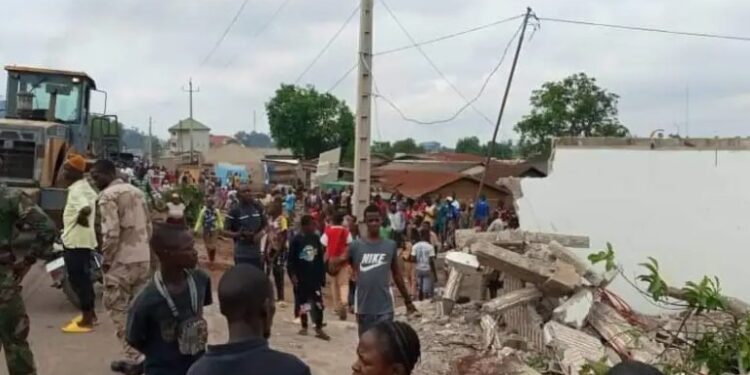 Vaste campagne de déguerpissement des encombrants physiques à Conakry