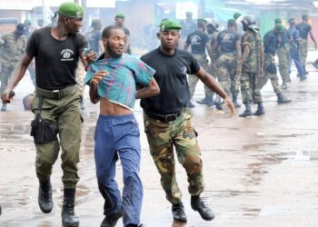 PROCES 28 SEPT -Tortures, bus de « civils » s&rsquo;attaquant aux manifestants, ces détails glaçants d&rsquo;une journée d&rsquo;horreur…