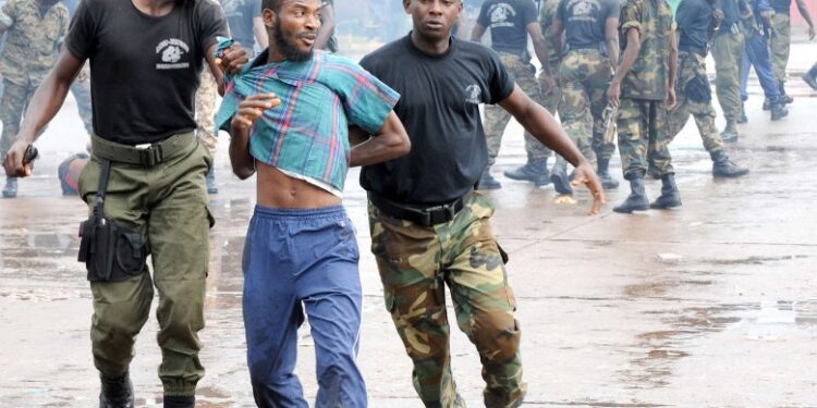 PROCES 28 SEPT -Tortures, bus de « civils » s&rsquo;attaquant aux manifestants, ces détails glaçants d&rsquo;une journée d&rsquo;horreur…