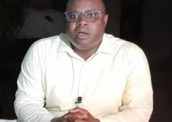 LIBERTE DE PRESSE – Le PM Bernard Gomou, la presse et « la corruption des politiciens »