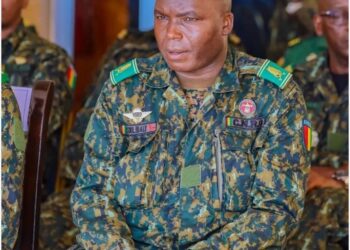 URGENT- Le général Ibrahima Sory Bangoura remplace le général Sadiba Koulibaly à la tête des armées guinéennes