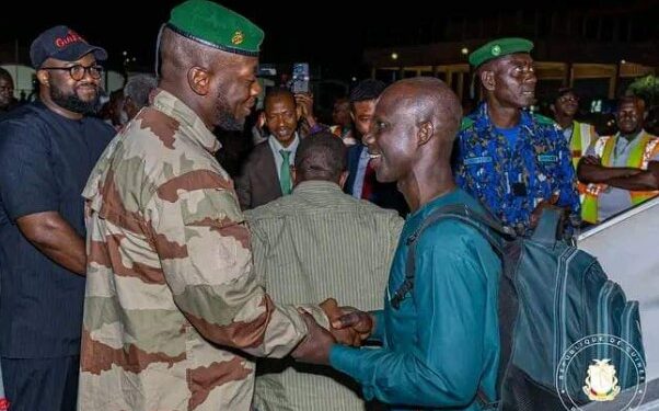 DIPLOMATIE-Plusieurs Guinéens rapatriés du Soudan en guerre