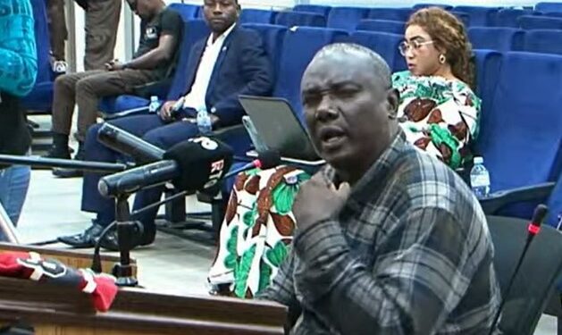 PROCES 28 SEPT- « J&rsquo;ai vu un béret rouge égorger une jeune fille en détresse »