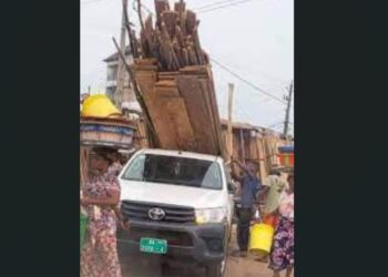 L’État interdit l’usage abusif des engins roulants hors des heures de travail