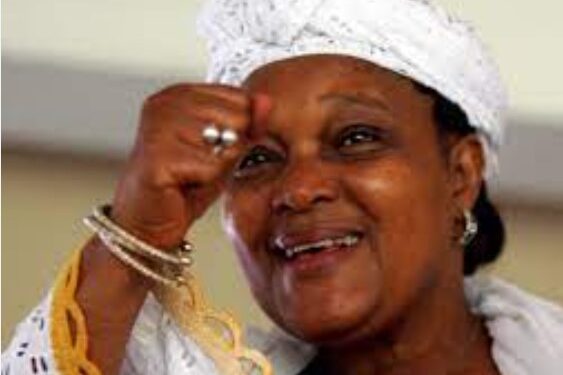 DEUIL- Hadja Rabiatou Sérah Diallo: hommage à l’héroïne d’une époque décisive (Par Abdoulaye Condé)