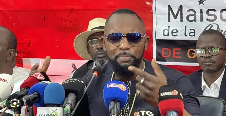 MINISTERE DE LA CULTURE- « Elie Kamano ne doit parler qu&rsquo;au nom de sa structure » (Abraham Sonti « Koundouwaka », artiste chanteur)