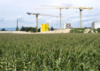 REPORTAGE SPECIAL- Perte de terres agricoles au profit de l’urbanisation en Suisse : une lutte sans fin