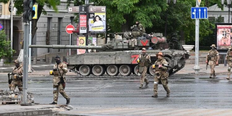 RUSSIE/REBELLION- Les troupes du patron de Wagner Evgueni Prigojine, le « cuisinier » de Vladmir Poutine, foncent vers Moscou