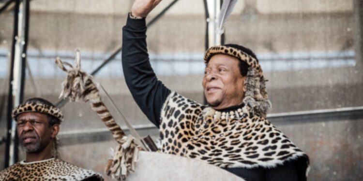 AFRIQUE DU SUD- Empoisonnement: le roi zoulou examiné après la mort suspecte d&rsquo;un conseiller