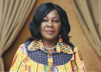 GHANA- La ministre de l&rsquo;Assainissement arrêtée : Elle détenait chez elle plus d&rsquo;un million de dollars