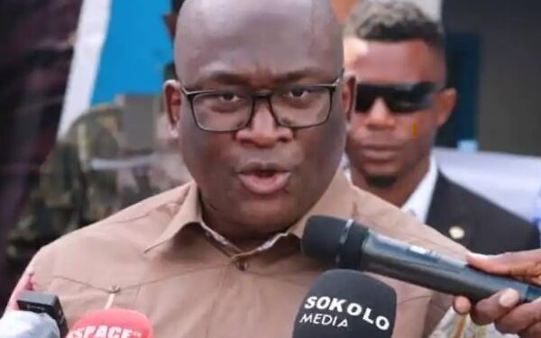 CIRCULATION ROUTIERE- Le délai de rigueur pour la fin des plaques rouges (encore) prorogé !