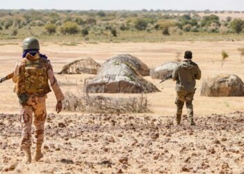 TERRORISME- « Bamako encerclé par les jihadistes…Le Sahel risque de s&rsquo;effondrer » : La sortie alarmante du ministre français des Armées