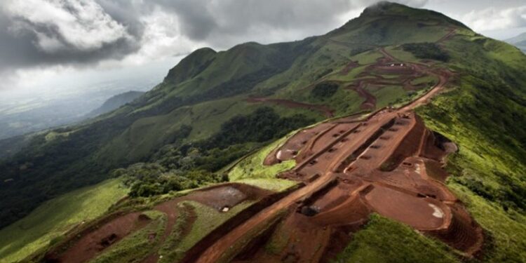 MINES- Simandou, lueur d’espoir ou nouvelle étape du long chemin de croix ?