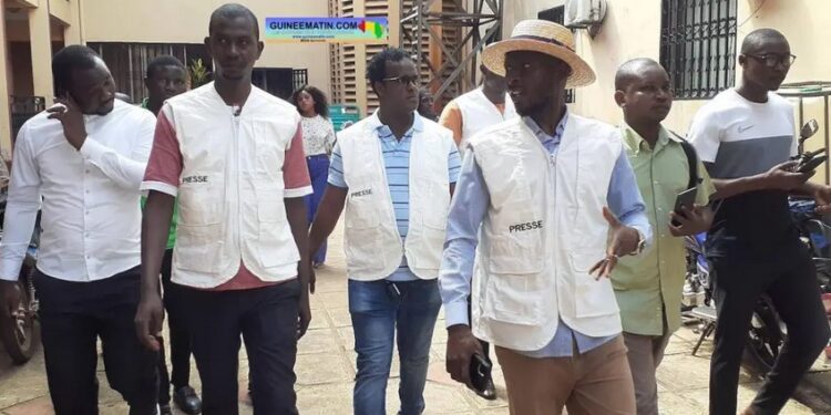 PRESSE- Le SPPG accuse le ministre Gaoual d&rsquo;être responsable des restrictions contre le site internet Guineematin