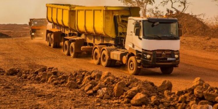 MINES- Kolaboui/Boké : CDM-Chine sur des braises, les manifestants réclament le contrat communautaire…