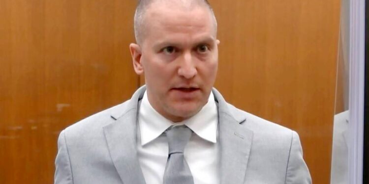 USA- Le meurtrier de George Floyd poignardé en prison