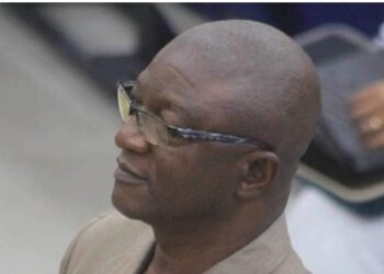 PROCES 28 SEPT 2009- Le général Sanoh, ex CEMGA révèle à la barre que 4 camions militaires ont embarqué 155 corps