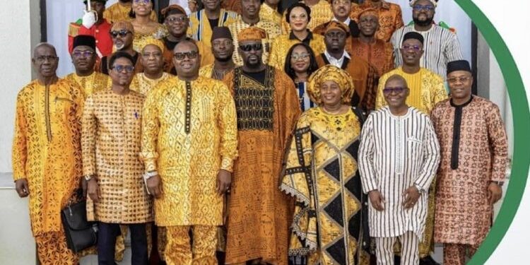 ACTUALITES- Mesures Draconiennes du CNRD : Les anciens ministres cloués au sol