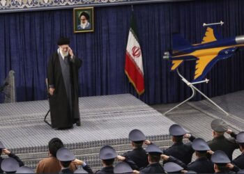 ETRANGER- La République islamique d&rsquo;Iran, 45 ans d’un état de guerre permanent