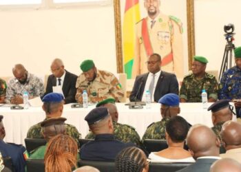 POLITIQUE- Le nouveau départ : Passation de témoin au sommet de l&rsquo;État guinéen sous l&rsquo;Œil vigilant de la nation