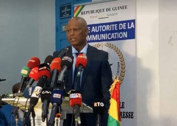 PRESSE- La HAC exhorte le Premier ministre Bah Oury à engager un dialogue avec les Médias