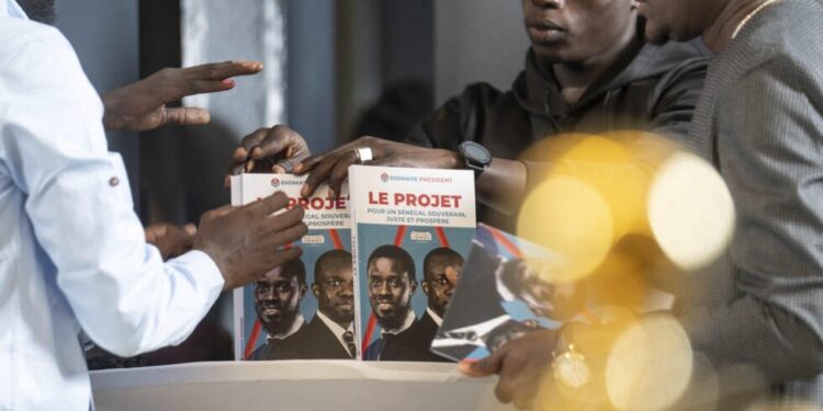 ETRANGER- Sénégal : ce qui a contribué à l’élection de Bassirou Diomaye Faye et ce qui l’attend à court terme