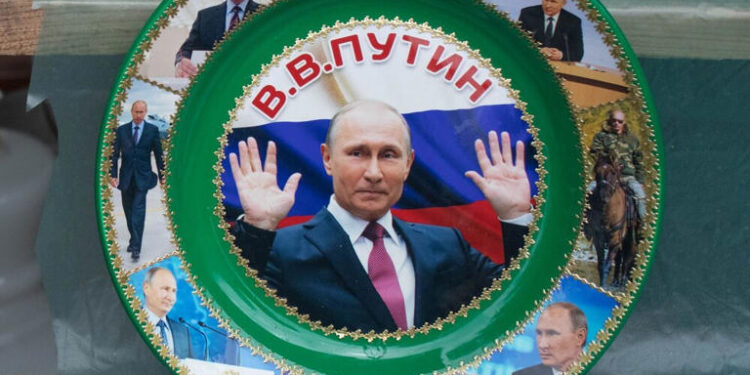 ACTUALITES- Joe Biden fracasse Poutine et le traite de boucher