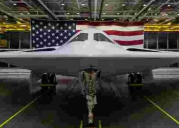 ETRANGER- Le nouveau bombardier furtif américain a effectué son premier vol