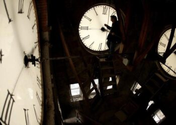 SCIENCE- Le Temps en Sursis : Menace sur nos Horloges et nos Sociétés Numériques !