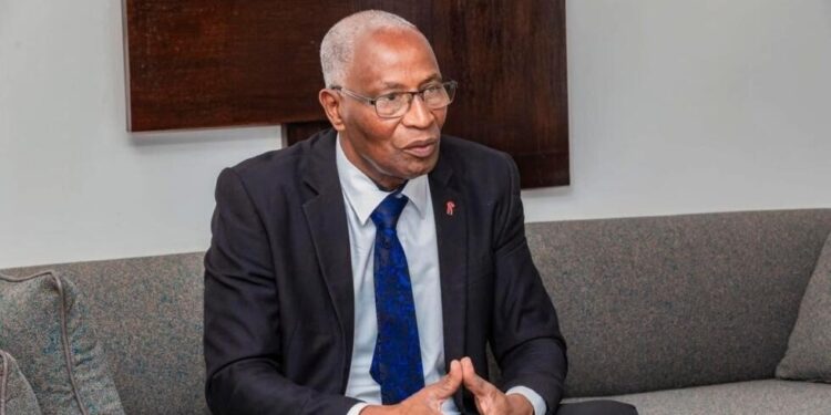 Politique- Guinée: «Nous devons travailler à une décrispation politique», annonce le Premier ministre Bah Oury