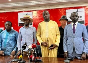 Éditorial : La maison de la presse de Guinée appelle le Général Doumbouya à sauver la liberté d&rsquo;expression