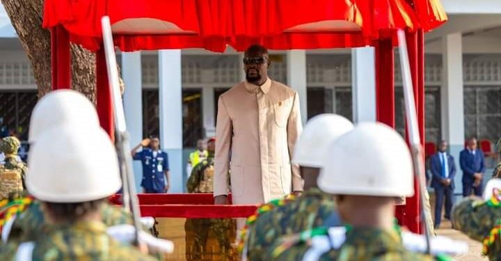 ACTUALITES- Un symbole de solidarité régionale : Le Chef de l’État guinéen s&rsquo;envole vers Dakar pour l&rsquo;investiture du Président Bassirou Diomaye Faye
