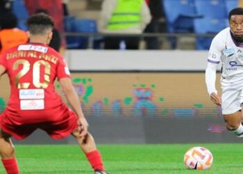 SPORT/FOOT- François Kamano et Abha FC : Une victoire cruciale pour rester dans l&rsquo;élite de la Saudi Pro League