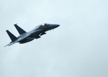 ETRANGER- Le vent tourne: l’Occident prêt à bombarder la Russie avec ses armes